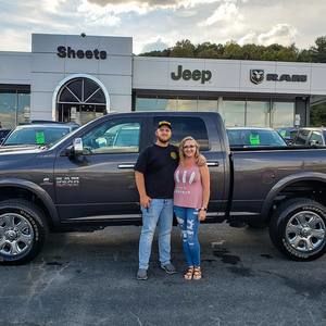 Meet your Posher, Logan